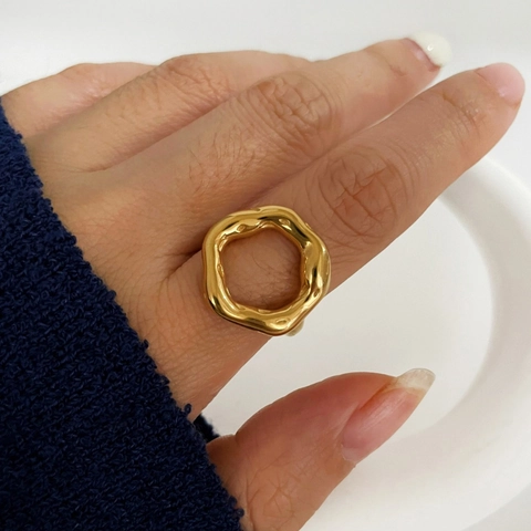 Anillo De Textura De Metal Líquido Fundido Irregular Chapado En Oro De 18 Quilates Acero Inoxidable Joyería Minimalista