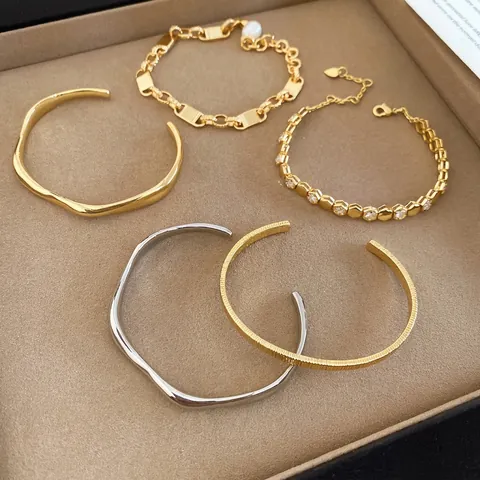 Bracciale Rigido Aperto In Rame Placcato Oro 18K Onda Geometrica Nido D Ape Zirconia Perla Artificial Per Donna Retrò Minimalista