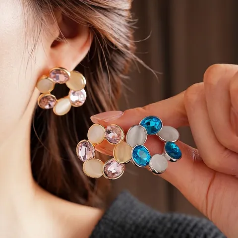 Vintage Round Alloy Rhinestone Stud Earrings With Silver Earring Post Cat Eye Stone Palace Style Elegant For Women