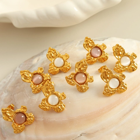 Vintage French Titanium Steel Flower Stud Earrings For Women Gold Plated Irregular Camellia Cat Eye Stone Aesthetic Jewelry
