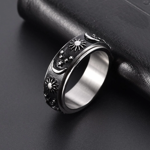 Bague Rotative en Acier Inoxydable Vintage Avec Motifs Célestes Soleil Lune Étoile Design en Relief Bijoux Unisexe