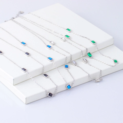 Collar con Colgante de Circonia Rectangular de Acero Inoxidable Minimalista para Mujer Elegante Joyería de Moda Geométrica