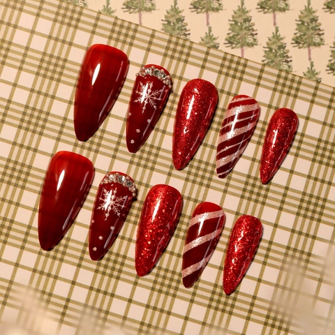 Press On Nails Lang Stiletto Weihnachten Schneeflocke Zuckerstange Streifen Strass Glitzer Künstliche Fingernägel Frauen Feiertag