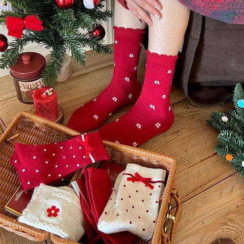 Weihnachts Socken Damen Rot Weiß Zopfmuster Schleife Bestickt Gepunktet Crew Socken Urlaub Festliches Geschenk