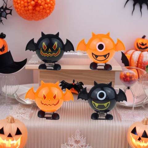 Halloween Wind Up Walking Bat Toys ABS Plastic Novelty Desktop Gift For Kids Party Favors Goodie Bags Fillers