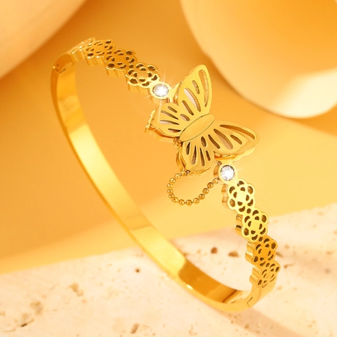 Luxe Roestvrijstalen Magnetische Vlinder Bloem Armreif Voor Dames Goud Verguld Strass Ingelegd Mode Sieraden