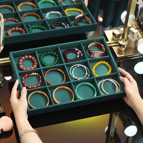 Vintage Green Velvet Jewelry Display Tray Organizer For Rings Earrings Necklaces Bracelets Soft Flannel Storage Pallet
