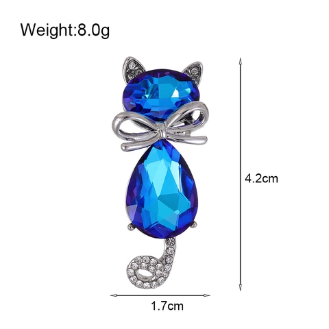 Cute Cat Brooch Animal Shaped Crystal Rhinestone Alloy Bowtie Detail Lapel Pin For Women Girls Suits Dresses Fashion Accessory