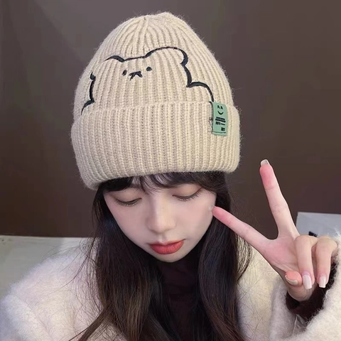 Women Winter Warm Acrylic Knitted Beanie Hat With Cute Bear Embroidery Cloth Label Fashion Casual Cold Weather Skull Cap