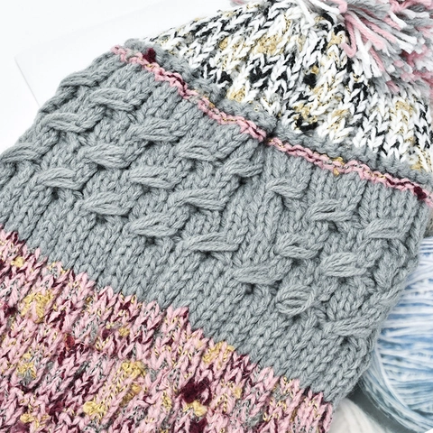 Gorro de Punto Color Block para Mujer Dulce Invierno Cálido Gorro de Punto con Pompones para Exterior Protección contra el Frío