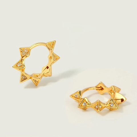 Geometric Gold Plated Copper Hoop Earrings For Women Minimalist Zirconia Inlaid Pyramid Spike Huggie Earrings Fashion Jewelry