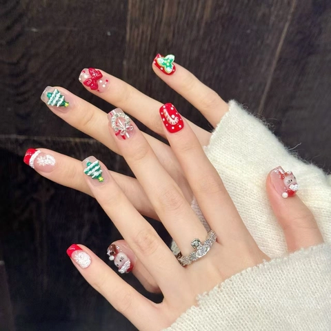 Christmas Press On Nails 3D Handmade Reusable False Nail Tips Red Bow Christmas Tree Design Holiday Festive Accessory For Women