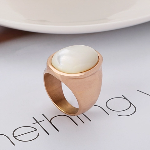 Vintage Δαχτυλίδι Από Ανοξείδωτο Ατσάλι Rose Gold Με Οβάλ Λευκό Σιντέφι Κομψό Βουρτσισμένο Φαρδύ Δαχτυλίδι Για Γυναίκες
