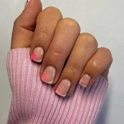 Kurze Runde Künstliche Nägel Zum Aufdrücken Französisches Zebramuster Rosa Weiße Wellen Ins Stil Damen