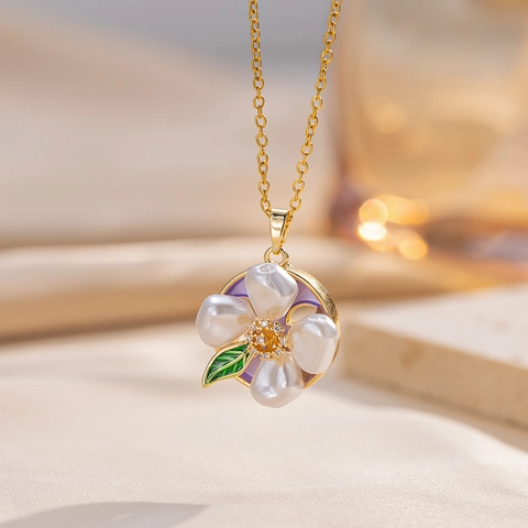 Collier Avec Pendentif Fleur Acier Titane Émail Künstliche Perle Baroque Zircon Peint À La Main Style Rétro Français Bijoux Pour Femmes