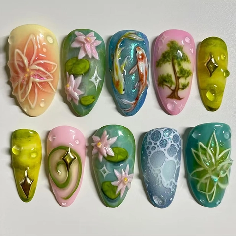 Press On Nagels 3D Reliëf Lotus Koi Vis Ontwerp Handgemaakte Stijl Chinees Oriëntaals Herbruikbare Manicure