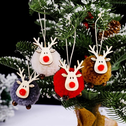 Christmas Reindeer Pendant Plush Pom Pom Wood Deer Hanging Ornaments Holiday Tree Decorations Cute Animal Shape