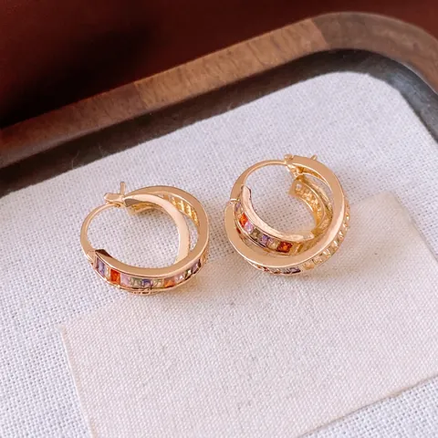 Vintage Kreuz Mehrlagige Creolen Vergoldetes Kupfer Bunte Zirkon Quadratisch Geometrisch Regenbogen Luxus Für Damen