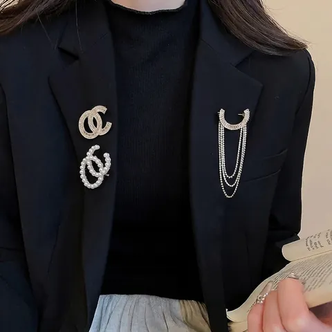 Zirkon Quasten Brosche Kupfer Vergoldet Retro Geometrische Corsage Elegante High-End Bekleidungszubehör Für Frauen