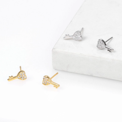 Trendy Heart Key Stud Earrings Zirconia Inlaid Copper 18K Gold Plated Small Ear Jewelry For Women Valentine Gift