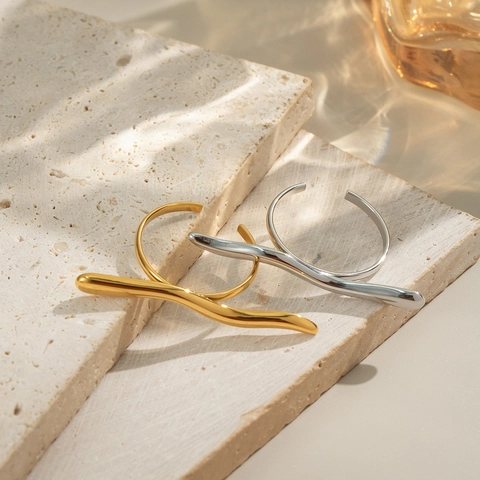 Wellenförmiger Edelstahl Ring Verstellbar Offen Kurve Geometrisch Wasserdicht Modeschmuck Für Damen