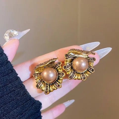 Orecchini Vintage A Lobo Con Fiori E Conchiglie In Lega Con Strass Perla Artificial Sintetica E Perno In Argento Sterling 925 Donna