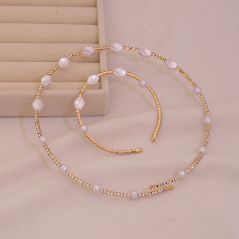 Elegant Faux Artificial Pearl Rhinestone Copper Necklace And Bangle For Women Simple Fashion Versatile Geometric Style Jewelry
