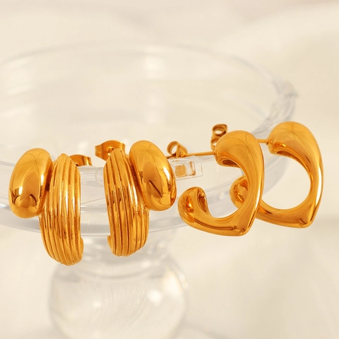 Franse Stijl Roestvrij Staal Hart Ring Oorbellen Voor Vrouwen Verguld C-vormig Geometrisch Getextureerde Lichtgewicht Luxe Sieraden