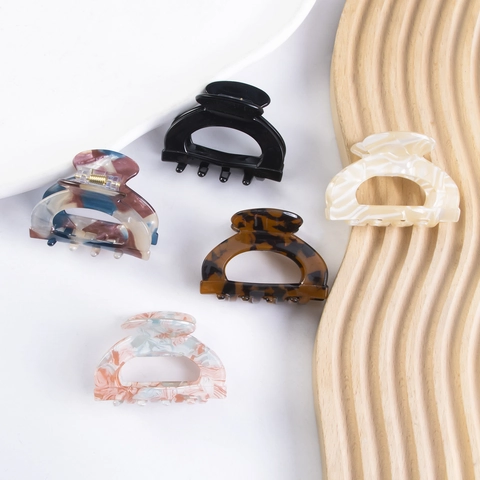 Hair Claw Clips Marble Tortoiseshell Pattern Strong Hold Styling Hair Clamp For Women Girls Chic Minimalist Accessory