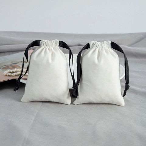 Sac à Cordon en Coton Lin Minimaliste Pochette à Bijoux Petit Sac d'Emballage en Tissu Avec Ruban Noir Pour Bagues