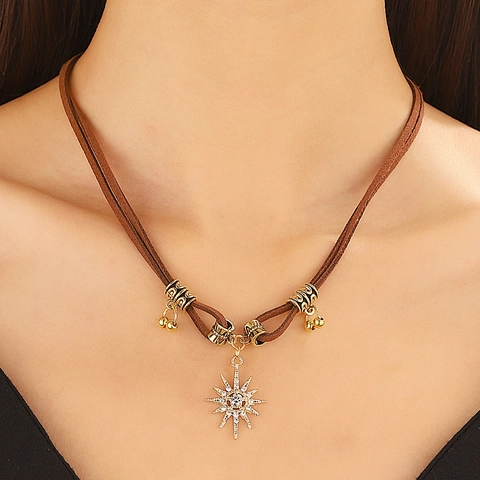 Bohemian Vintage Double Layer Alloy Necklace With Star Sun Pendant Brown Faux Leather Choker For Women Fashion Jewelry
