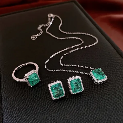Vintage Luxus Schmuckset Für Damen Mit Rechteckigem Grünen Zirkon Halskette Ohrringen Und Verstellbarem Ring Kupfer Silber