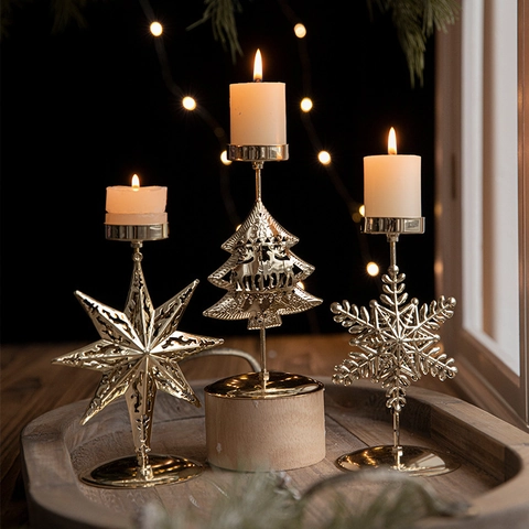 Christmas Candlestick Holder Golden Metal Hollow Snowflake Reindeer Star Desktop Ornament Retro Festive Home Decor