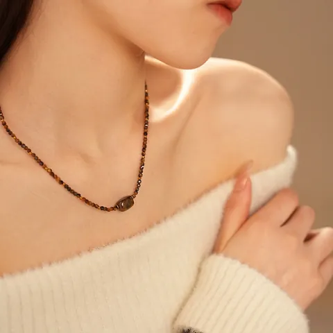 Collar De Cuentas De Piedra Ojo De Tigre Artificial Cobre Colgante Geométrico Cadena De Clavícula Para Mujer