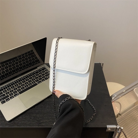 Women PU Leather Small Square Shoulder Bag Solid Color Vertical Magnetic Clasp Mobile Phone Bag With Metal Chain Strap