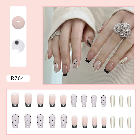 Uñas Postizas Francesas Con Borde Negro Forma De Ballet Corta Diseño De Lunares Vintage Polvo De Perla Artificial Lustre De Plástico