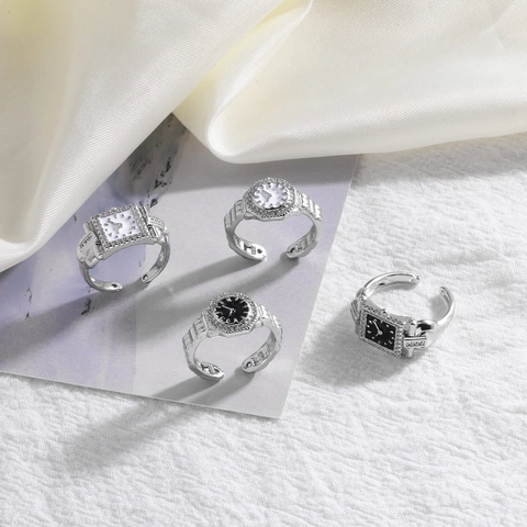 Horloge Vorm Verstelbare Ring Koper Met 18K Verguld Zirkoon Emaille Creatief Wijzer Ontwerp Sieraden Voor Dames