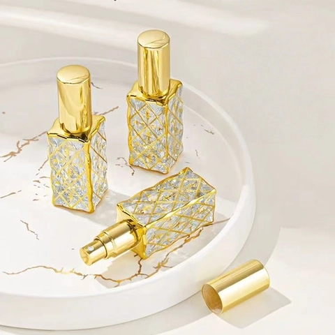 Empty Refillable Perfume Atomizer Bottle Gold Plated Glass Square Lattice Pattern Portable Travel Spray Mist Container