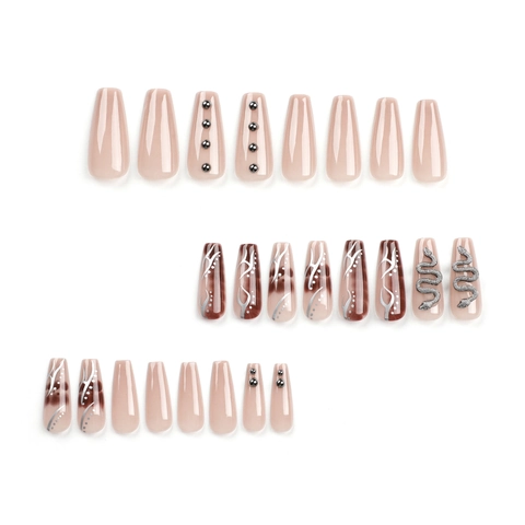 Unghie Press On Long Coffin Design Serpente Argento 3D Rivetti Metallici Sfumato Marrone Nude Stile Y2K Fatto A Mano