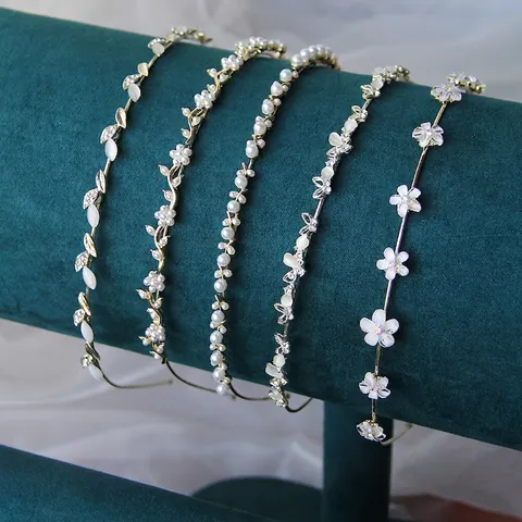 Serre-Tête Élégant En Alliage Strass Et Künstliche Perle D'Imitation Fleur Papillon Accessoires De Cheveux Pour Femmes