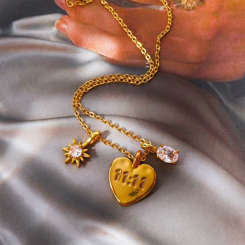 Collana Con Ciondolo A Cuore Rame Placcato Oro 18K Zirconia Stella Ovale Ciondoli Numero Fortunato Mom Inciso Per Donne