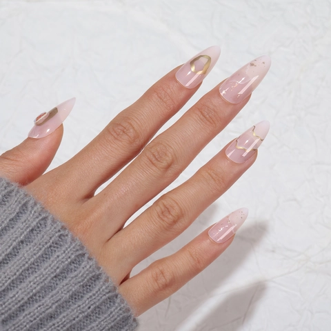 Mandel Druck Auf Nägel Nude Rosa Mit Goldfolie Strass Abstrakte Linien Glänzende Künstliche Nägel Für Frauen
