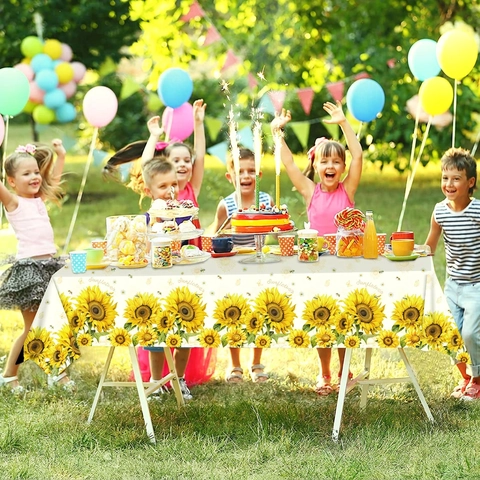 Sunflower Party Tablecloth Plastic Waterproof Rectangular Floral Table Cover For Birthday Celebration Picnic Decoration