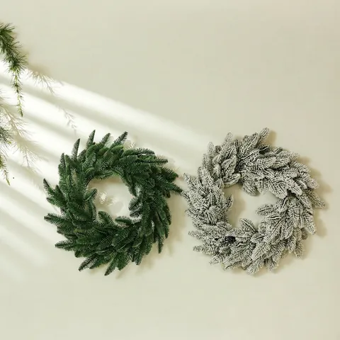 Künstlicher Noble Tanne Weihnachtskranz Und Girlande PE Beflockter Schnee Wandbehang Feiertag Dekoration Nordischer Stil