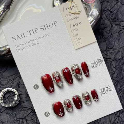 Uñas Postizas de Lujo Hechas a Mano Ojo de Gato Rojo Vino Diseño Vintage con Relieve Decoradas con Strass Juego de Uñas