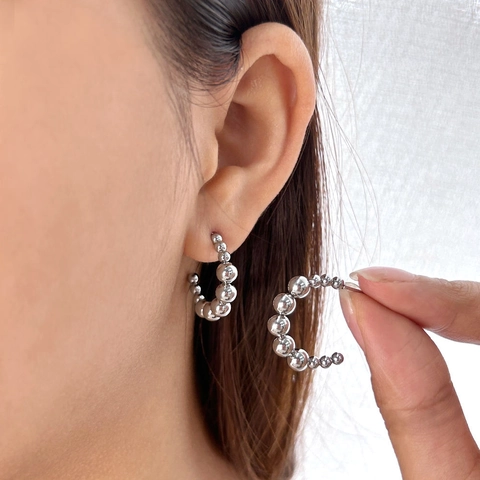 Minimalist 316L Stainless Steel C-Shaped Round Bead Hoop Stud Earrings For Women 18K Gold Plated Polished Spliced Bead Jewelry
