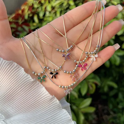 Collar con Colgante de Lazo de Cobre Bañado en Oro 18K para Mujer Cadena de Cuentas Hecha a Mano Perla Artificial Circonia Joyería