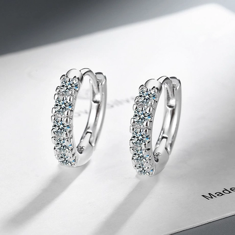 Einfache Geometrische Kupfer Hoop Ohrringe Für Damen Eingelegt Grün Weiß Zirkonia Ohrringe Mit 925 Sterling Silber Stift Modeschmuck