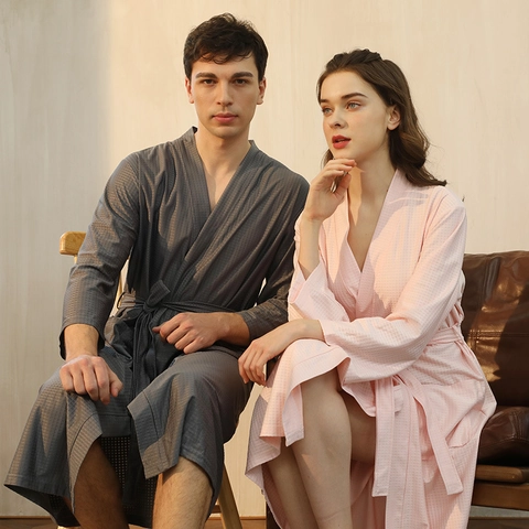 Waffle Weave Bathrobe Absorbent Quick Dry Lightweight V-Neck Robe With Belt Pockets For Couples Men Women Spa Home