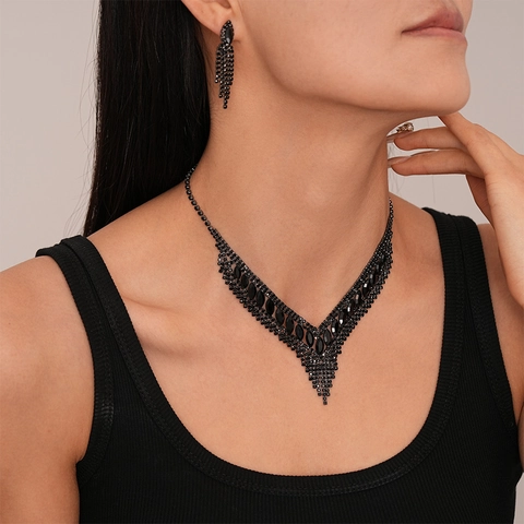 Collana E Orecchini Con Nappa A Forma Di V Gioielli Rame Strass Gotico Lusso Elegante Accessorio Donna Serata